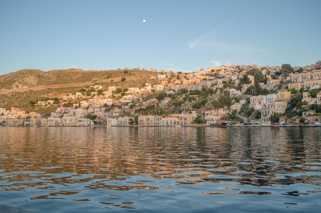 Marina Studios Symi Exterior foto